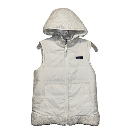Patagonia Jackets & Blazers - Patagonia Woman Reversible Vest Size S